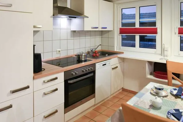 Küche / Küchenzeile Godenhus Ferienwohnung Luisa