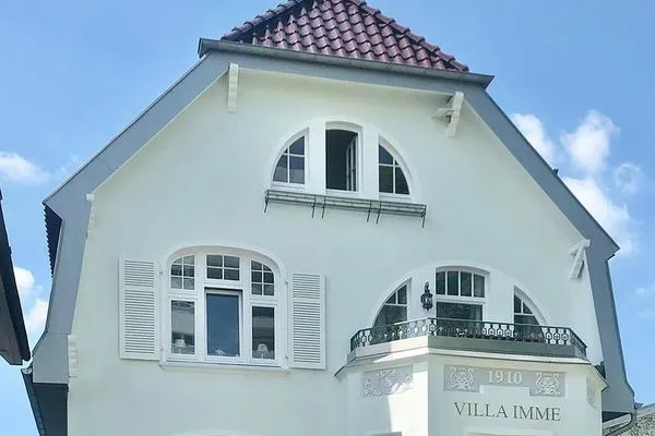 Hauptansicht  Villa Imme App. 4 - mit überdachtem Balkon & wohnlichem Ambiente in strandnaher Lage
