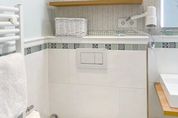 Badezimmer  Haus Midsommer App. 10 - Top Lage in Strandnähe mit Balkon