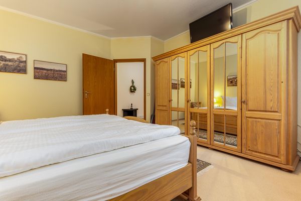  Birkenstraße 21c Zingst - Schlafzimmer