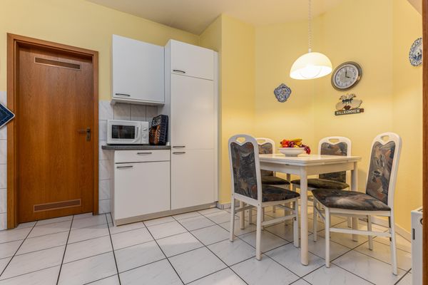  Birkenstraße 21c Zingst - Küche / Küchenzeile