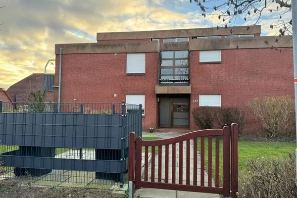 Fassade / Eingang  Le Gurp