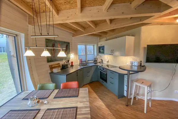 Ferienhaus Tamika am Tollensesee - großer Wohnbereich  Tamika