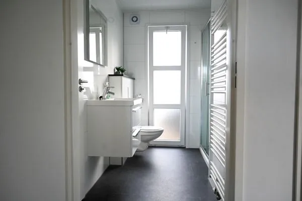  Marina Strandbad Chalet RiverLodge mit Zaun Haus Nr. 94