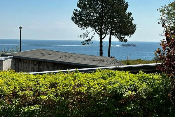 Meerblick  Ferienhaus Seeblick in Sassnitz auf Rügen mit Terrasse