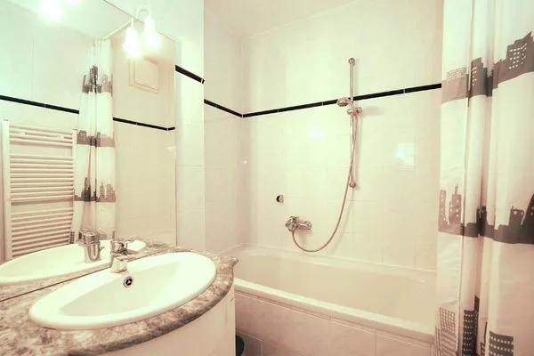 Badezimmer  Strandresidenz Ferienwohnung 4