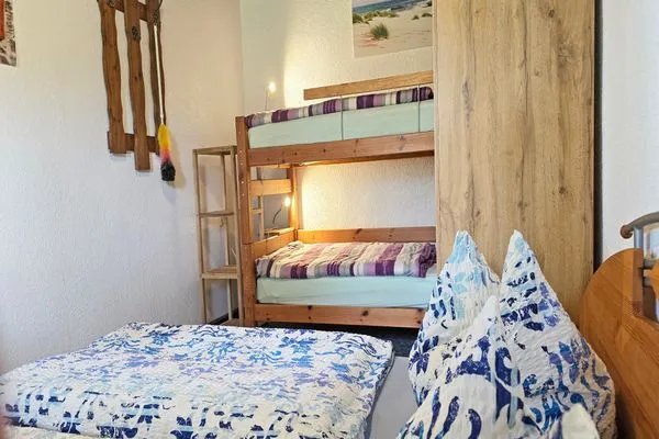   Ferienhaus am Wiesengrund auf Rügen- familienfreundlich mit Terrasse und Grill