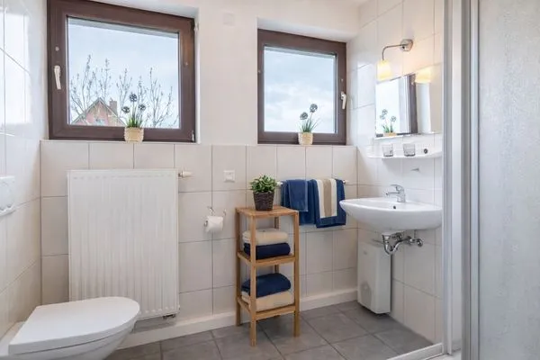 Badezimmer  Haus Lüttje Hörn Wohnung Sonne