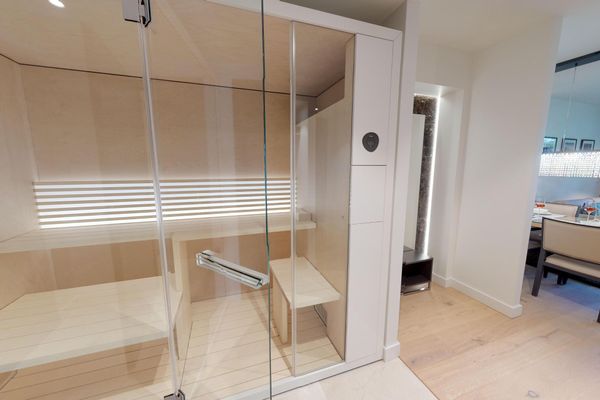 Barrierefreies Wohlfühlapartment mit Balkon & Sauna nur wenige Meter vom Strand