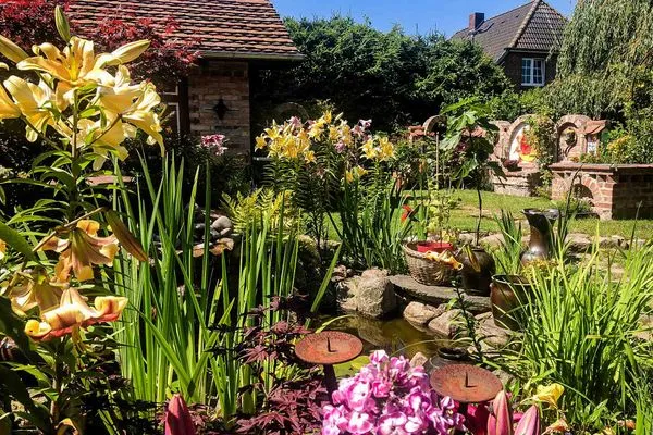Gartenblick  Ferienwohnung Urlaub am Meer