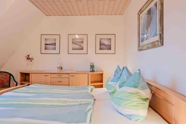 Schlafzimmer  Ferienwohnung Urlaub am Meer