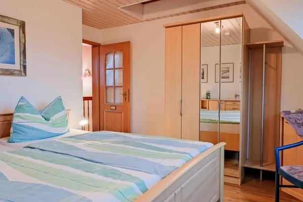 Schlafzimmer  Ferienwohnung Urlaub am Meer