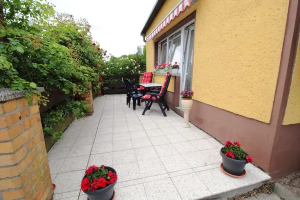 Terrasse  Ferienhaus Frisch in Sassnitz auf Rügen mit Terrasse