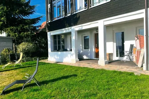 Terrasse  Ferienwohnung Ostseeheim - 1. Reihe mit Meerblick