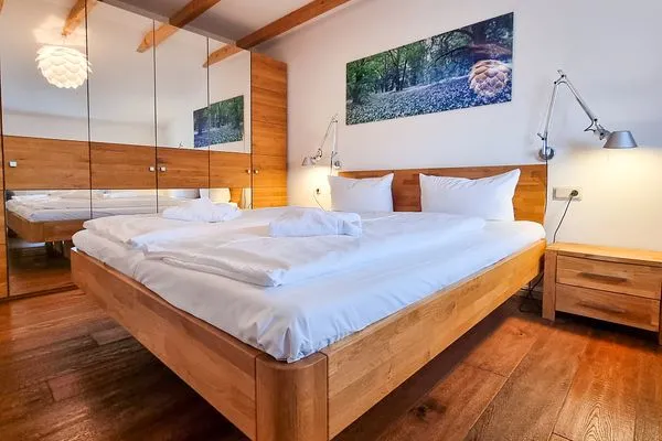 Schlafzimmer  Ferienwohnung  Lorenz - mit herrlichem Meerblick