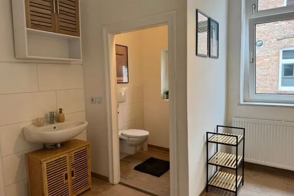 Badezimmer  Gemütliches Appartement "Peter" in Köthen mit 3 Schlafzimmern