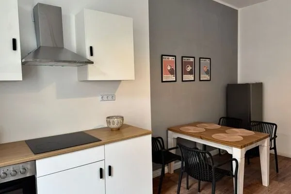 Küche / Küchenzeile  Gemütliches Appartement "Peter" in Köthen mit 3 Schlafzimmern