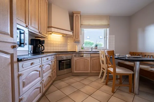 Küche / Küchenzeile  Lister Reede Garten