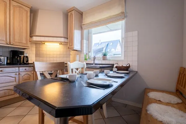 Küche / Küchenzeile  Lister Reede Garten