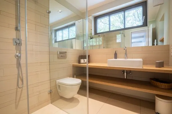 Badezimmer  Niilön Alemböög