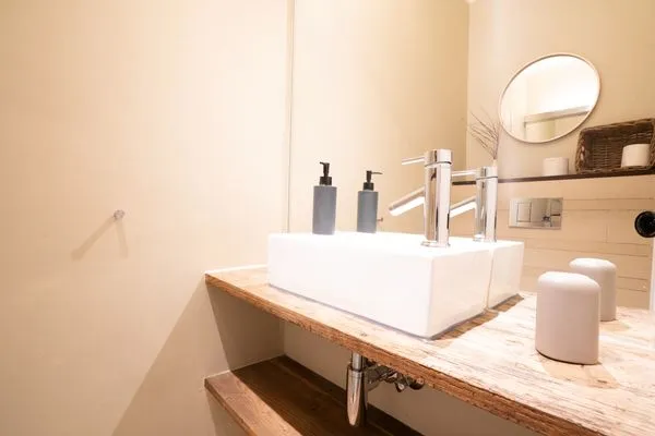 Gäste-WC  Niilön Alemböög