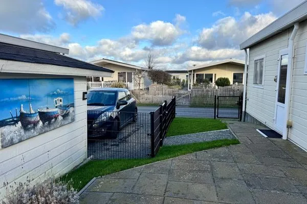  Breskens Chalet Maritim mit Zaun Haus Nr. J267