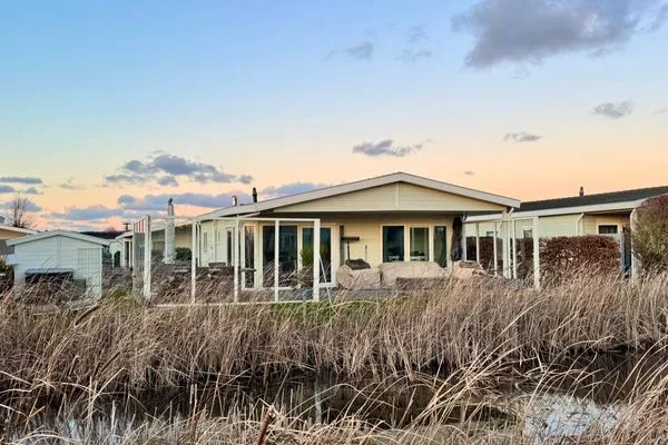  Breskens Chalet Maritim mit Zaun Haus Nr. J267