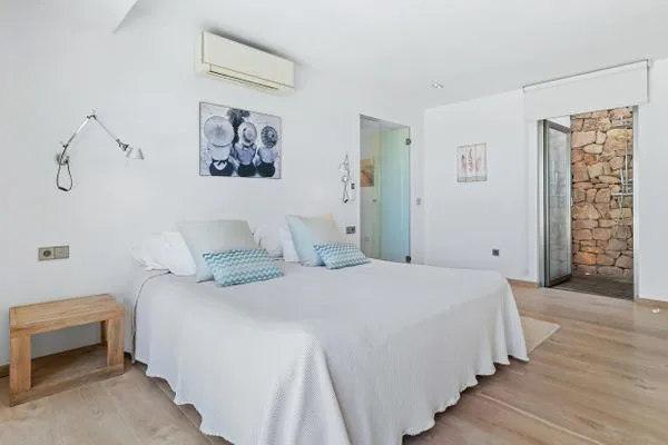 Schlafzimmer  Villa Tarida Ibiza
