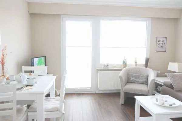 Wohnzimmer  Kjeirstr. 19-21, Whg. 101