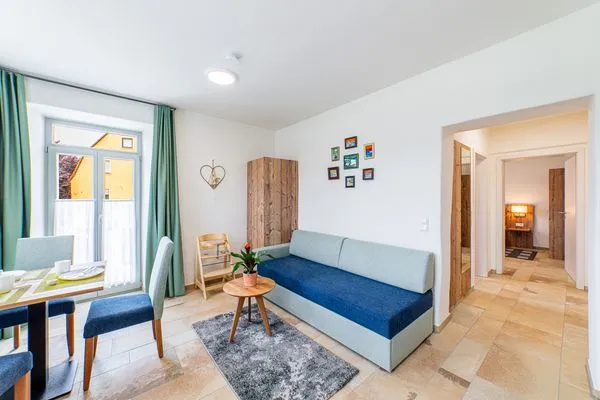 Wohnzimmer  Apartment mit Terrasse "Traumhopfen"