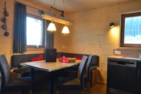 Wohnzimmer  Holzar Chalet - Feriendorf Via Claudia Haus 72