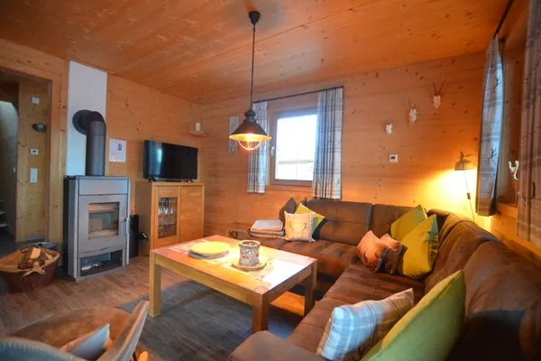 Wohnzimmer  Waldromantik - Feriendorf Via Claudia Haus 75