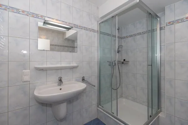 Badezimmer  Apartmenthaus Eichsfeldia Ferienwohnung 16