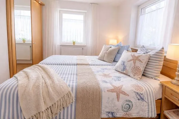 Schlafzimmer  Robbenplate