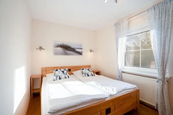 Schlafzimmer  (ULM14a) Ferienhaus "Strandmuschel"