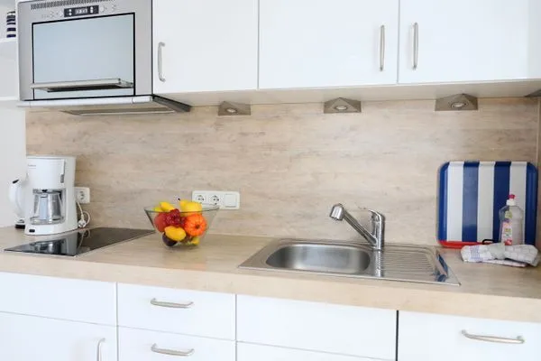 Küche / Küchenzeile  Kiarwai 4b, Whg. 7