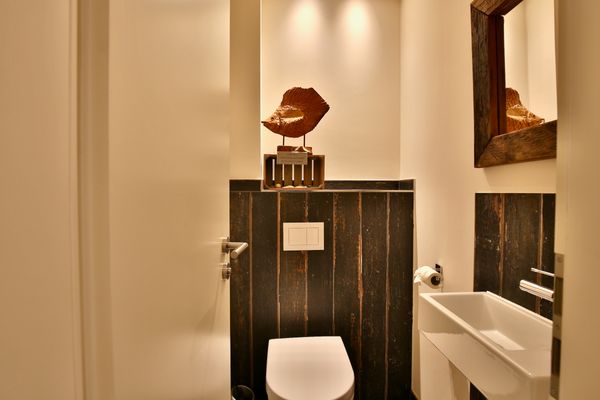 Bootshaus I Ferienwohnung Unter Fischen Wangerooge - Gäste-WC