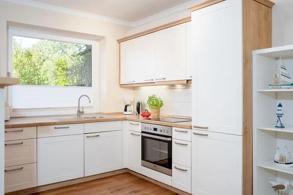 Küche / Küchenzeile  (MEI27) Ferienwohnung "Strandperle"