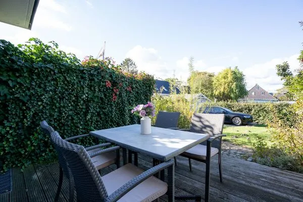 Terrasse  (MEI27) Ferienwohnung "Strandperle"