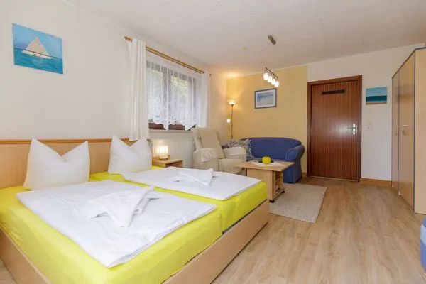 Schlafzimmer  Ferienwohnung Molli