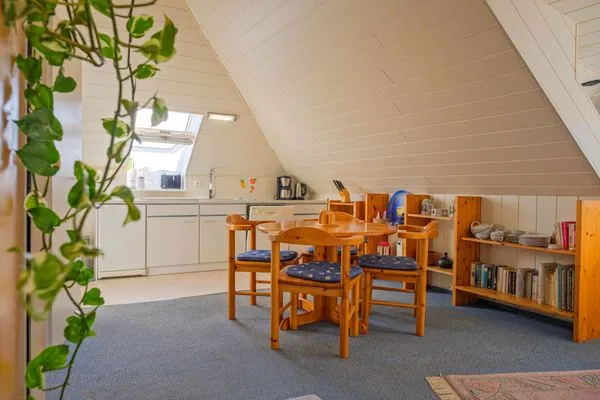 Küche / Küchenzeile  Ferienwohnung Neue Reihe 83 a