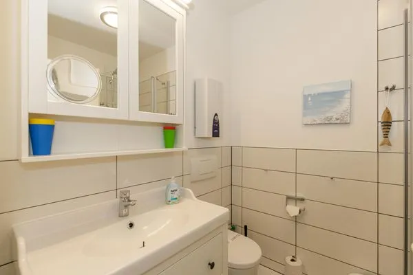 Badezimmer  Haus mit Ambiente Ferienwohnung See