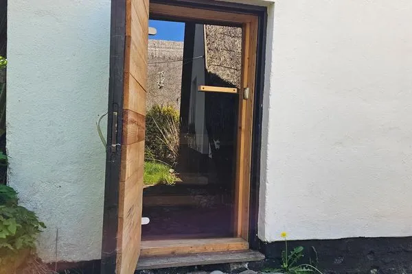 Fassade / Eingang  Finnhütte Onkel Lutz