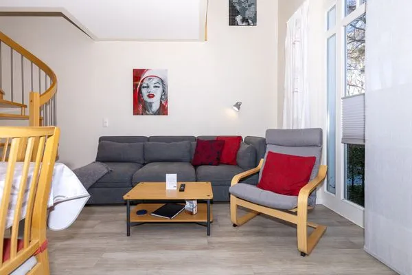 Wohnzimmer  Miramare Ferienwohnung 06