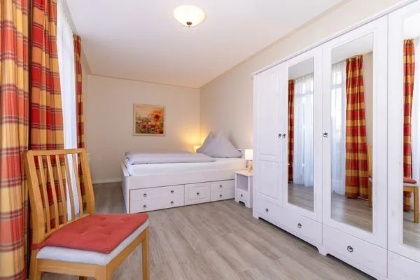 Schlafzimmer  Miramare Ferienwohnung 06