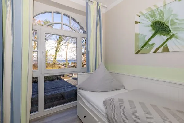 Schlafzimmer  Miramare Ferienwohnung 06