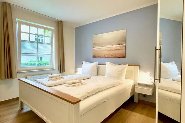 Schlafzimmer  Ostseewelle Ferienwohnung 2