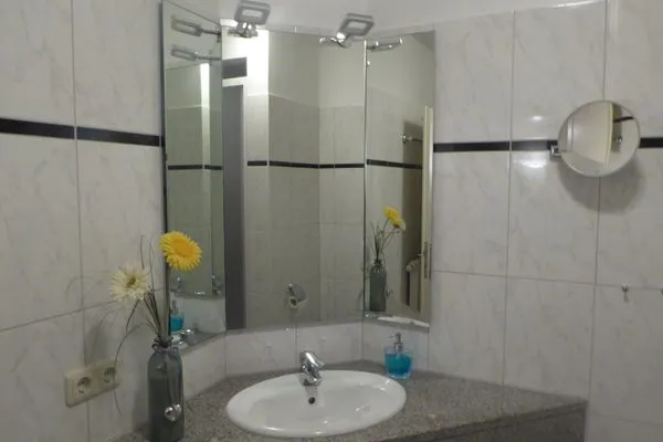 Badezimmer  Ostseewelle Ferienwohnung 13