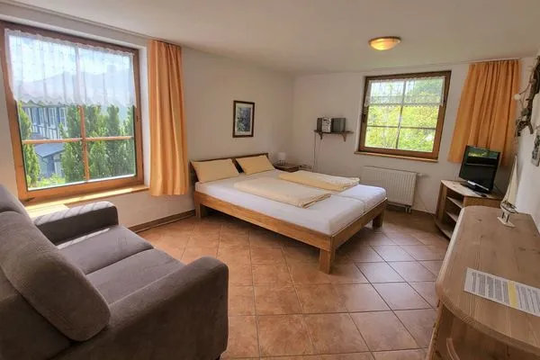 Schlafzimmer  Pension Schmelzer Wohnung 25