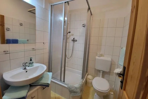 Badezimmer  Pension Schmelzer Wohnung 26